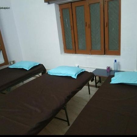 Mannat Rooms Prayagraj Esterno foto
