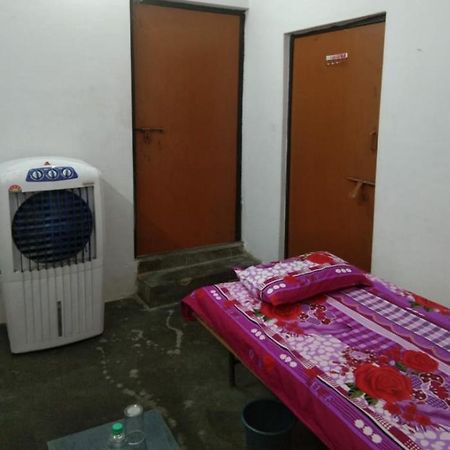 Mannat Rooms Prayagraj Esterno foto
