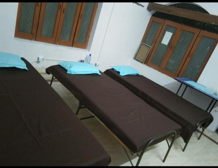 Mannat Rooms Prayagraj Esterno foto