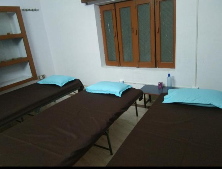 Mannat Rooms Prayagraj Esterno foto