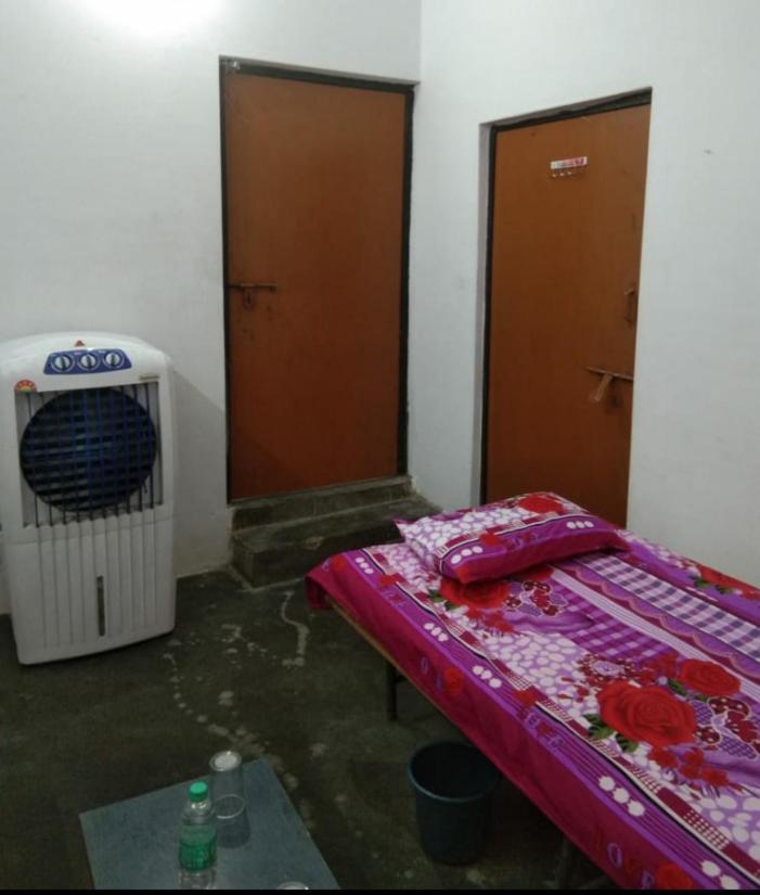 Mannat Rooms Prayagraj Esterno foto