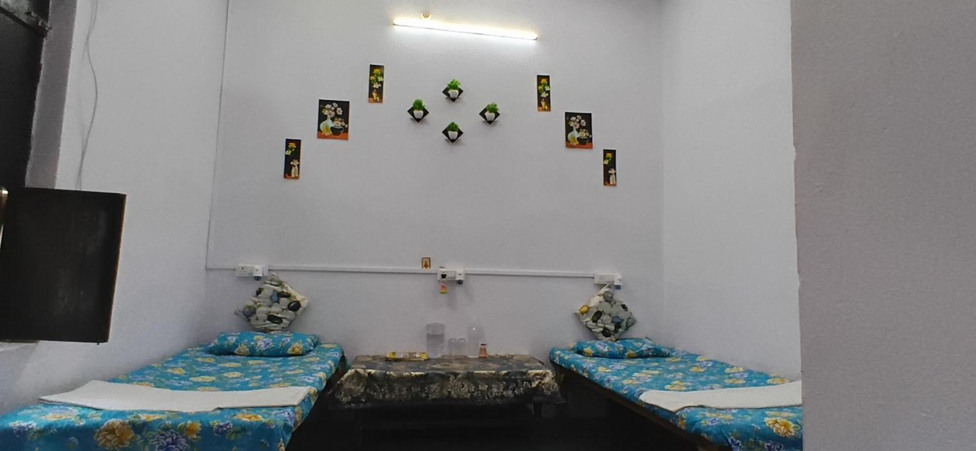 Mannat Rooms Prayagraj Esterno foto